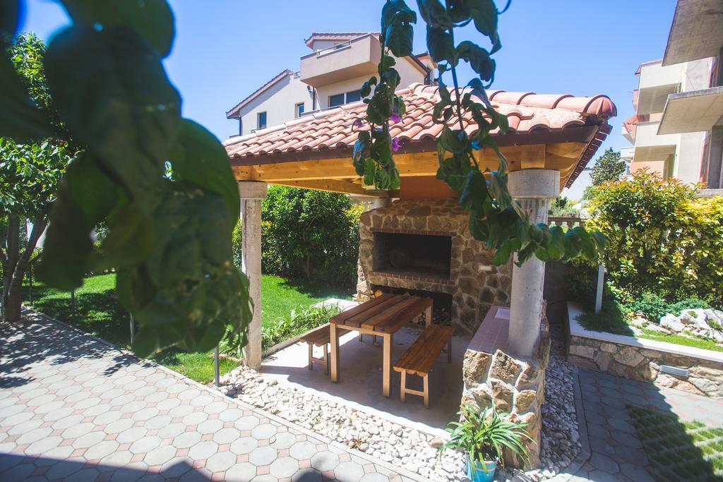 Apartments Mec & Tik Σπλιτ Εξωτερικό φωτογραφία